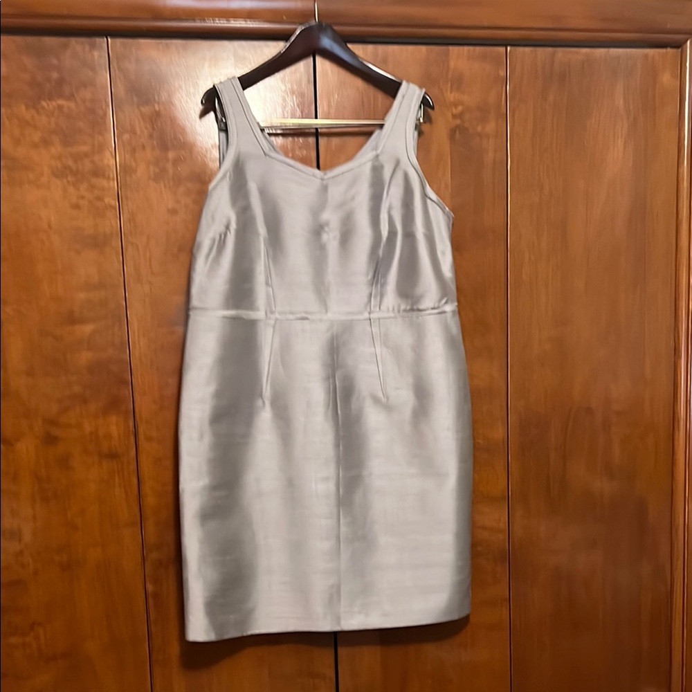 Talbots Gray Sheath Dress Scoop Neck Sleeveless Midi